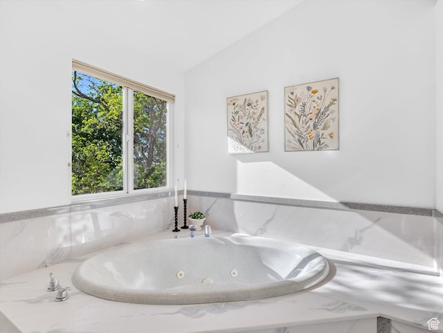 3351 E Deer Hollow Cir S, Sandy, UT 84092 - bathroom with a jetted tub and vaulted ceiling