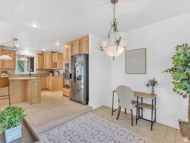 3351 E Deer Hollow Cir S, Sandy, UT 84092 - kitchen with black appliances, baseboards, decorative backsplash, recessed lighting, and pendant lighting