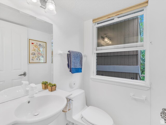 3351 E Deer Hollow Cir S, Sandy, UT 84092 - bathroom featuring a sink and toilet