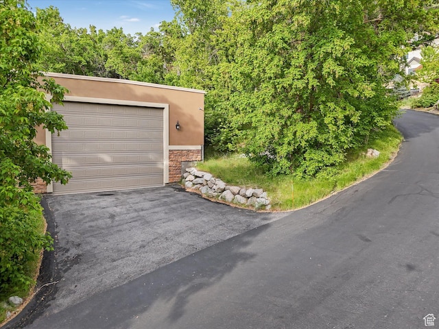 3351 E Deer Hollow Cir S, Sandy, UT 84092 - view of detached garage