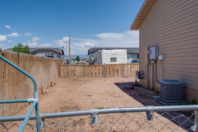 544 E 1875 S, Roosevelt, UT 84066 - fenced backyard with central air condition unit