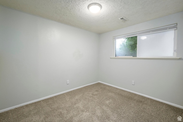 7648 S 2290 W, West Jordan, UT 84084 - carpeted empty room featuring a textured ceiling and baseboards