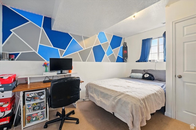 211 S 300 E, Wellsville, UT 84339 - carpeted bedroom with an office area and a textured ceiling
