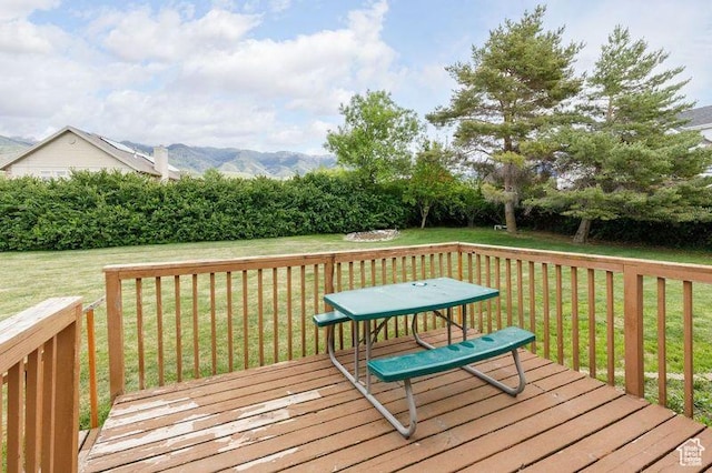540 N 100 E, Hyde Park, UT 84318 - deck featuring a lawn