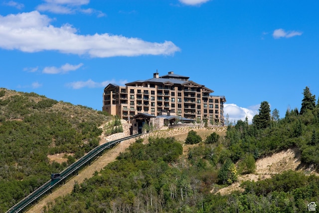 view of building exterior