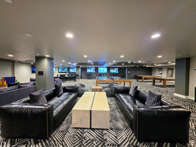 909 W Peace Tree Trl Unit 513, Kamas, UT 84036 - building lobby featuring recessed lighting