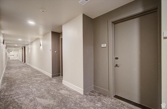 909 W Peace Tree Trl Unit 513, Kamas, UT 84036 - corridor featuring baseboards and recessed lighting