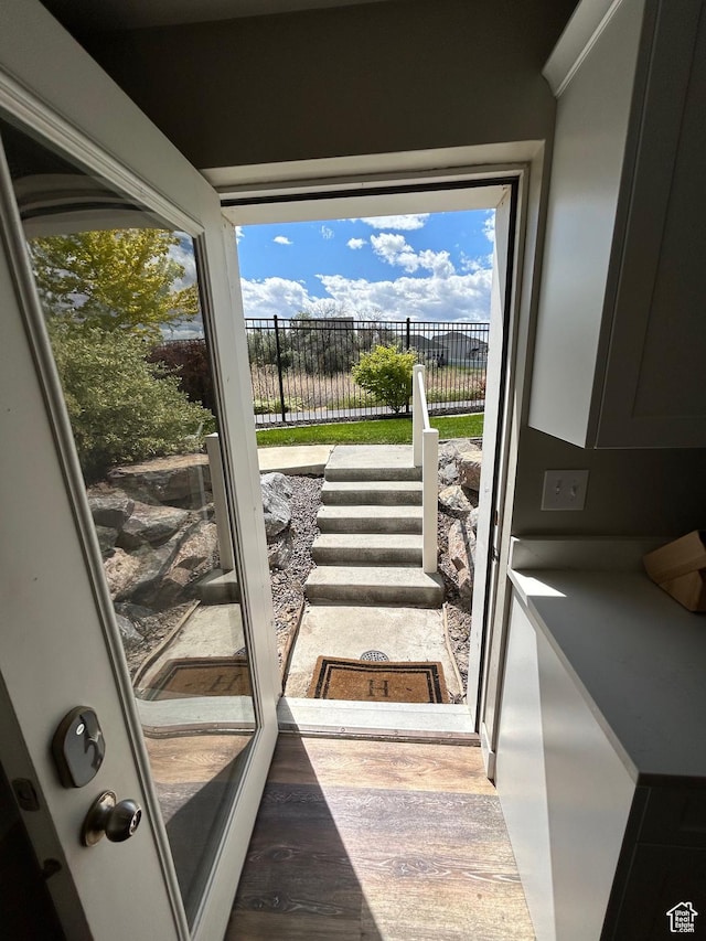 224 S Dry Creek Ln W, Vineyard, UT 84058 - entryway featuring wood finished floors