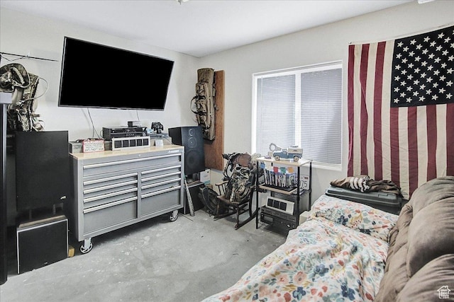178 W Heidelberg Pl N, Stansbury Park, UT 84074 - living area with concrete flooring