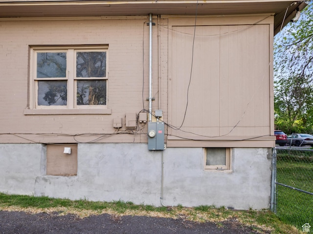 551 E 27th St, Ogden, UT 84403 - view of property exterior with fence