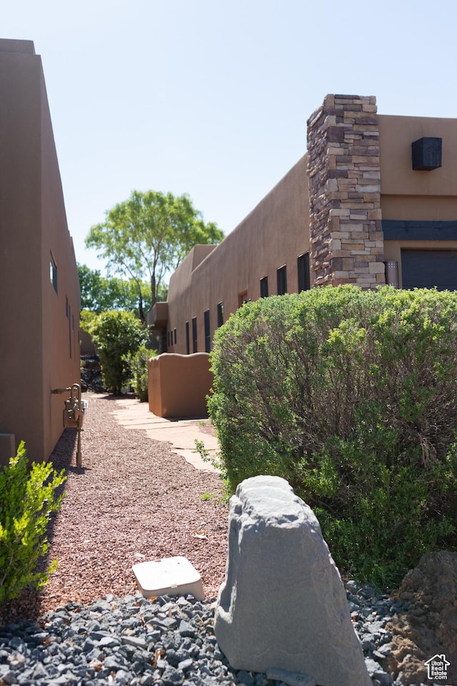 2090 N Tuweap Dr Unit 15, St George, UT 84770 - view of side of home with stucco siding