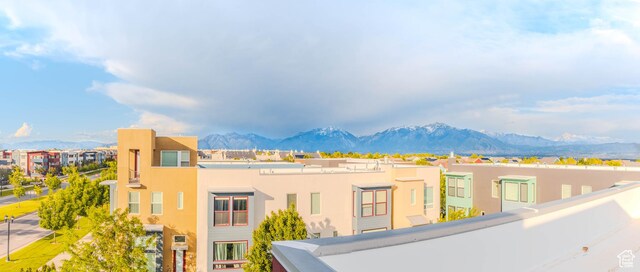4955 W Daybreak Pkwy, South Jordan, UT 84009 - mountain view