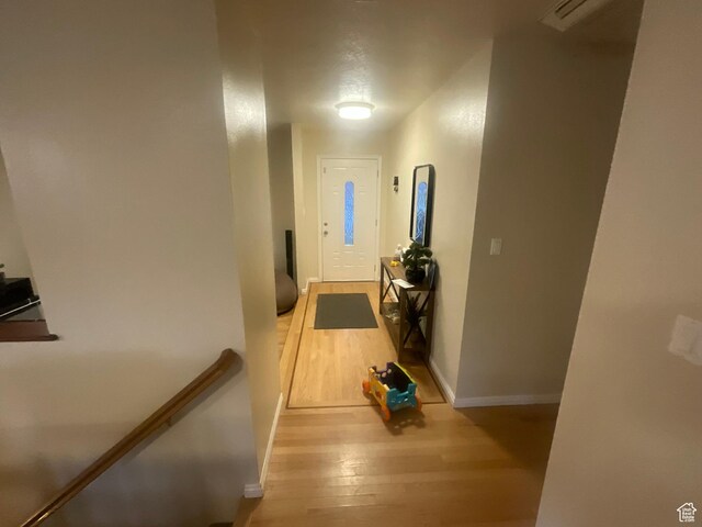 595 N 1200th St E, Lehi, UT 84043 - corridor featuring light wood-style floors, baseboards, and an upstairs landing