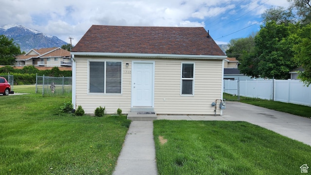 1260 N 800 W, Provo, UT 84604 - bungalow-style home featuring a mountain view