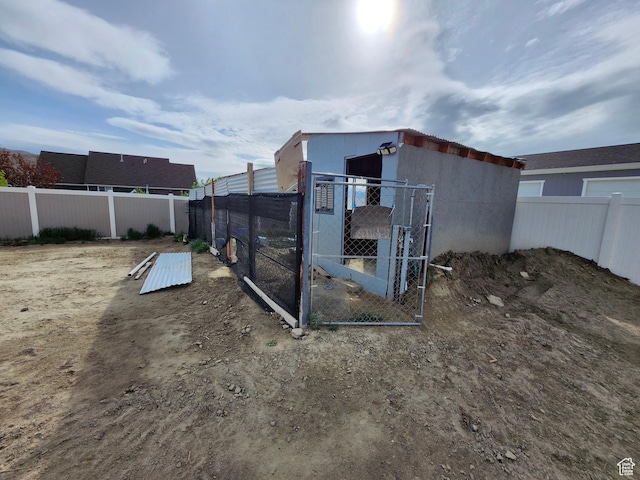 9362 N Sunnyvale Dr, Eagle Mountain, UT 84005 - view of outdoor structure with fence