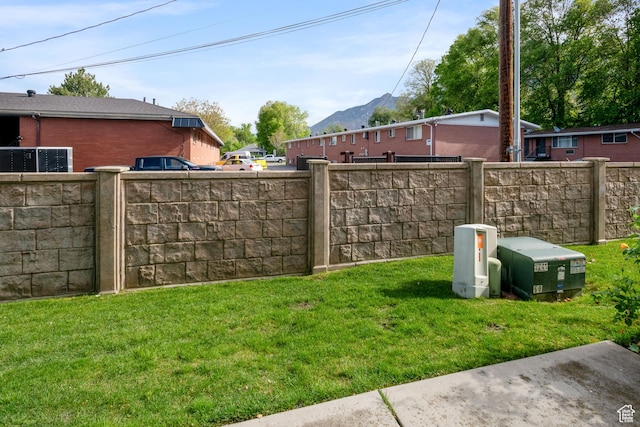 381 S State St E Unit 12, Provo, UT 84606 - view of yard with a mountain view