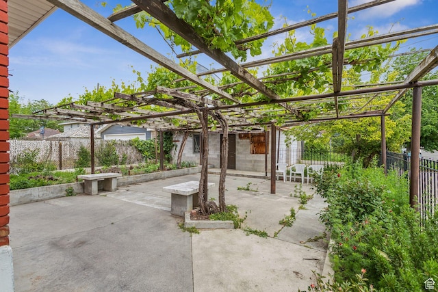 1435 S 500 E, Salt Lake City, UT 84105 - view of patio / terrace featuring a pergola and a fenced backyard