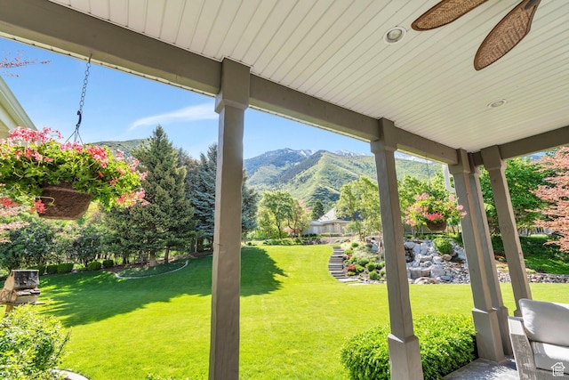 575 S 1560 E, Mapleton, UT 84664 - view of grassy yard featuring a mountain view