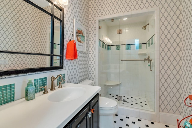 575 S 1560 E, Mapleton, UT 84664 - bathroom with wallpapered walls, a shower stall, toilet, and vanity