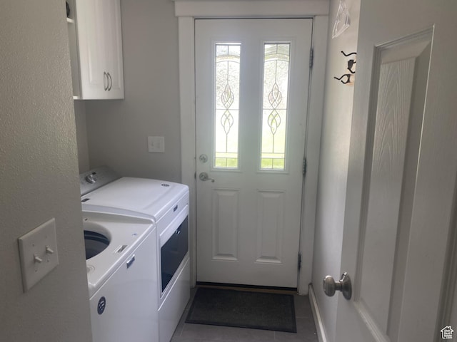 250 W 100 S, Duchesne, UT 84021 - clothes washing area featuring washing machine and clothes dryer, healthy amount of natural light, cabinet space, and tile patterned flooring