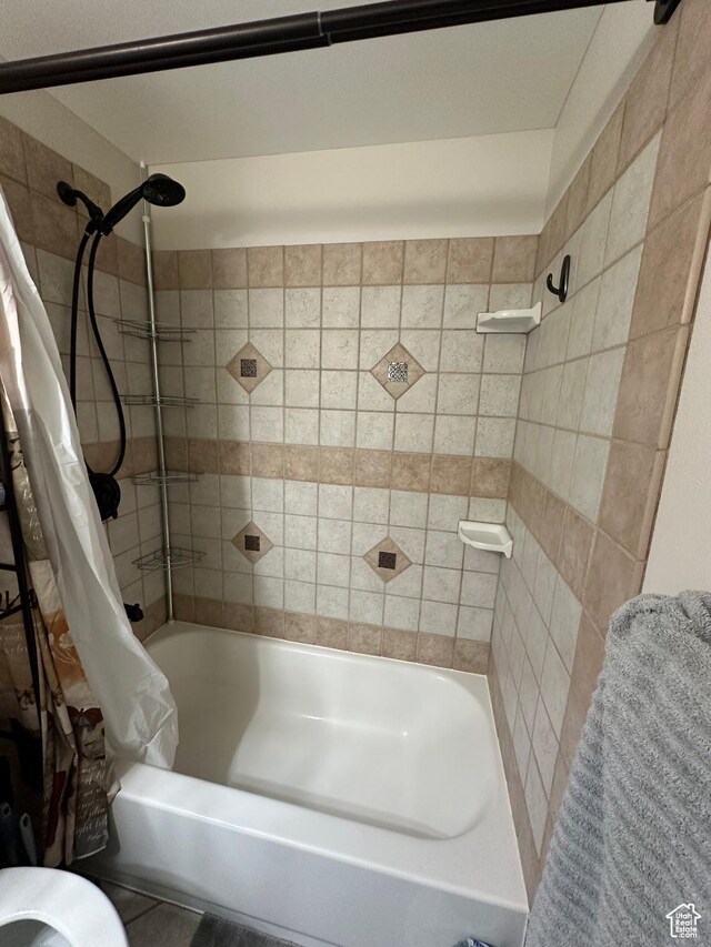 250 W 100 S, Duchesne, UT 84021 - bathroom featuring shower / bath combination with curtain