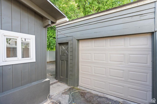 328 E Hampton Ave S, Salt Lake City, UT 84111 - view of garage