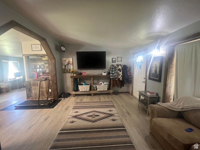 465 E Kings Ln, Green River, UT 84525 - living area featuring wood finished floors