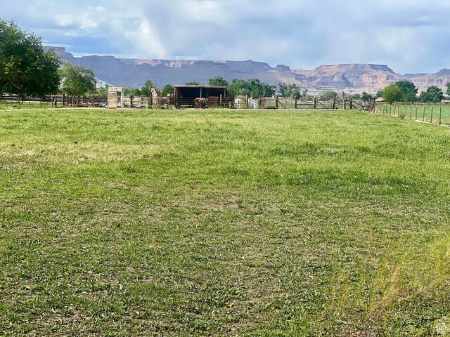 465 E Kings Ln, Green River, UT 84525 - mountain view with rural landscape