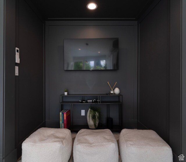 158 N State St, Salt Lake City, UT 84103 - detailed view of a decorative wall and recessed lighting
