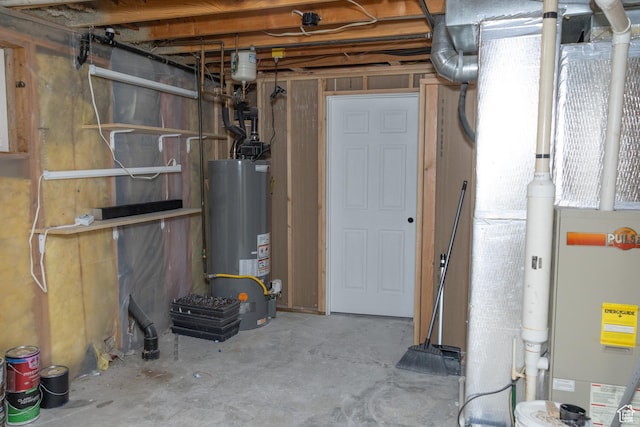 135 N 3rd E, Preston, ID 83263 - unfinished basement featuring gas water heater