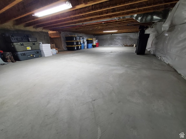 view of unfinished basement