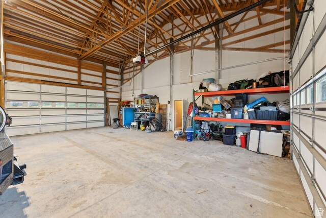 8819 Highfield Rd Unit 61, Park City, UT 84098 - garage featuring a garage door opener