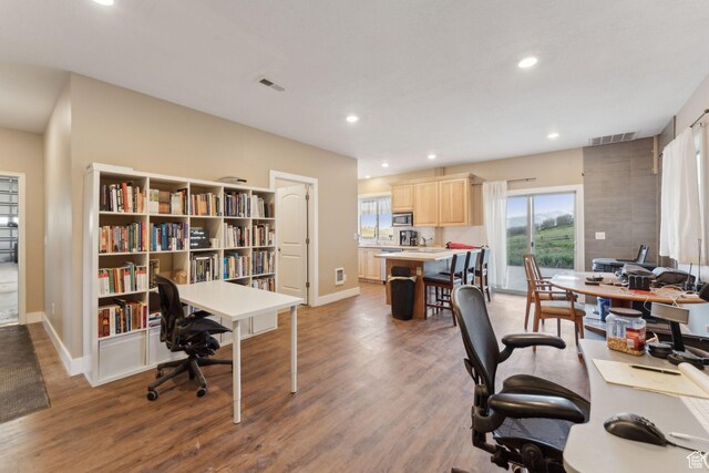 8819 Highfield Rd Unit 61, Park City, UT 84098 - office space featuring baseboards, wood finished floors, recessed lighting, and plenty of natural light