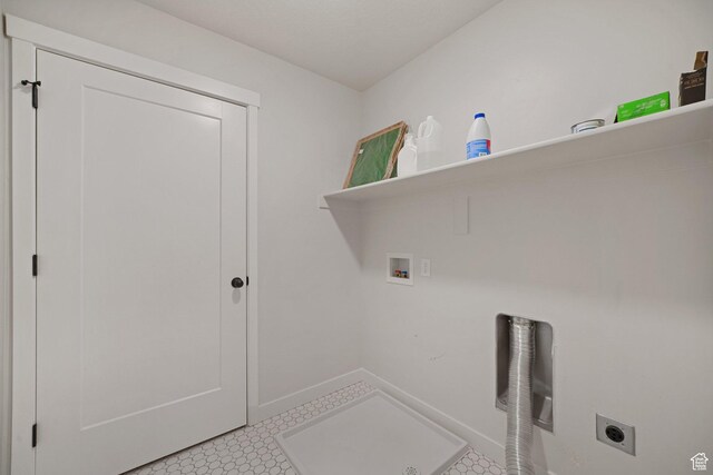 11413 S Kitty Hawk Rd W, South Jordan, UT 84009 - washroom with hookup for an electric dryer, washer hookup, baseboards, and light flooring