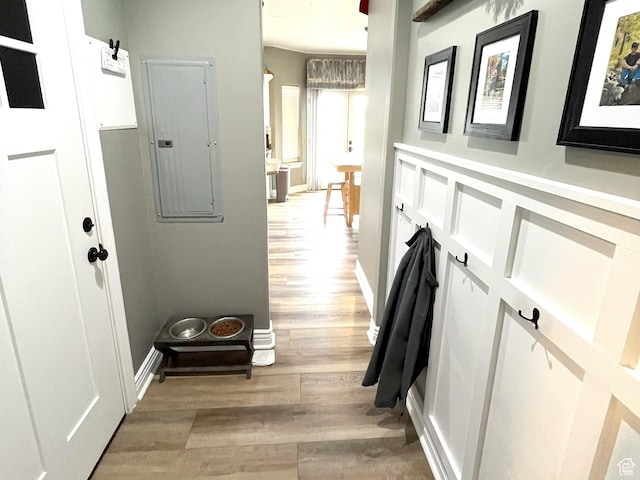 358 E 2970 S, Naples, UT 84078 - hallway featuring electric panel, light wood-style floors, and baseboards