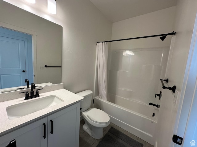 568 S 900 W, American Fork, UT 84003 - bathroom with tile patterned floors, toilet, shower / bathtub combination with curtain, and vanity