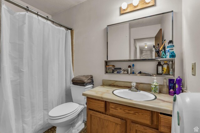 926 N 400 E, American Fork, UT 84003 - full bath featuring toilet, vanity, and a shower with shower curtain