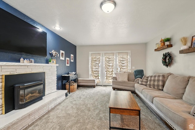 living room featuring carpet floors