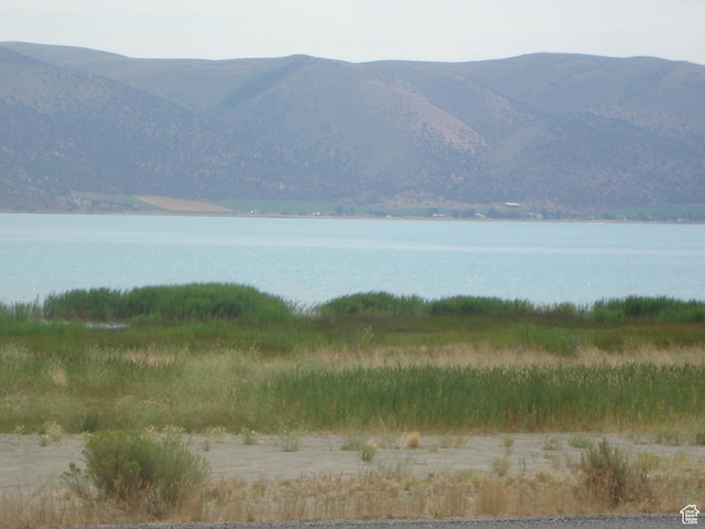 3137 Bunch Grass Dr, Garden City, UT 84028