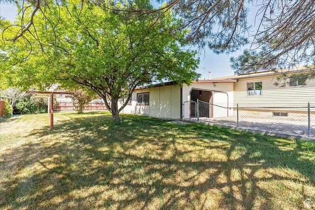 830 E Main St, Grantsville, UT 84029 - view of yard featuring an attached garage