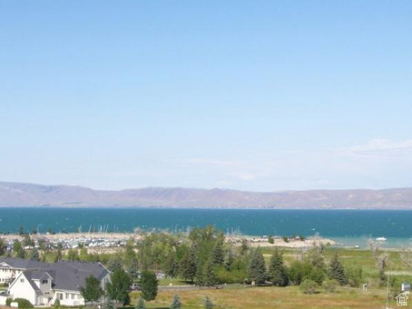 346 Rendezvous Way Unit 14, Garden City, UT 84028