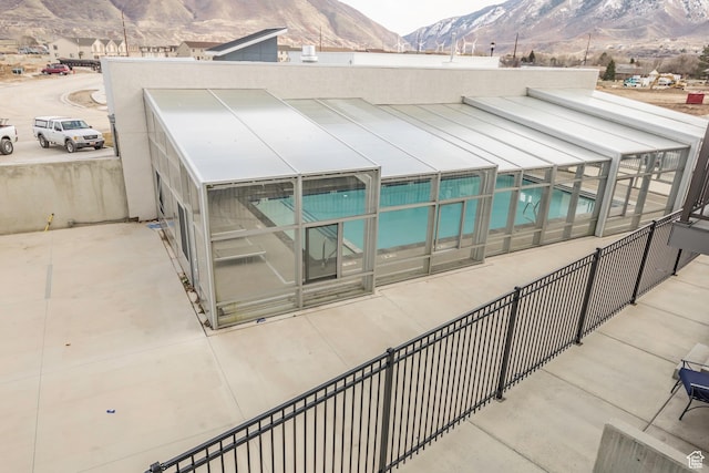 972 S High Ridge Rd, Spanish Fork, UT 84660 - view of pool with a mountain view