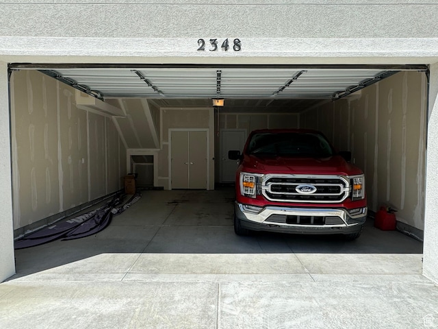 2336 W James Way Unit J34, West Haven, UT 84401 - view of garage