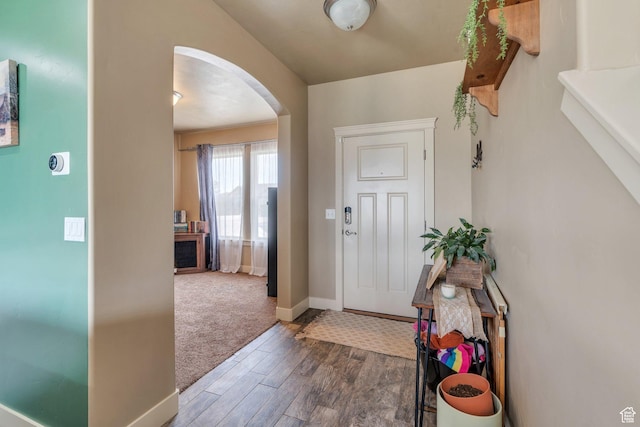 641 W 1450 S, Springville, UT 84663 - entrance foyer with arched walkways, wood finished floors, and baseboards