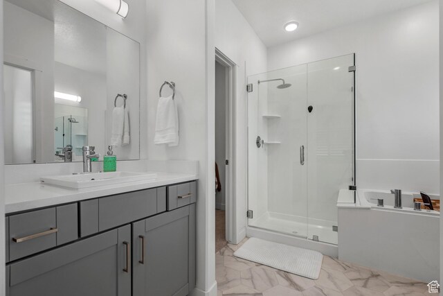 6613 S Ellerston Dr W, Murray, UT 84123 - full bath featuring a shower stall, vanity, and a bath