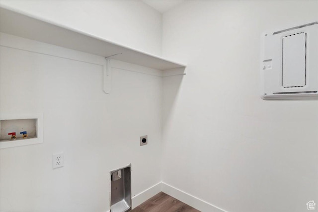 1862 S 1280 W, Logan, UT 84321 - washroom featuring hookup for a washing machine, electric dryer hookup, baseboards, and dark wood-type flooring