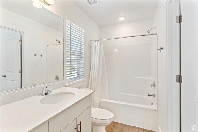 1908 S 1280 W, Logan, UT 84321 - full bath with shower / bath combination with curtain, vanity, toilet, and wood finished floors