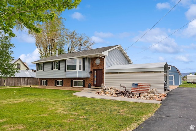 view of front of house featuring brick siding