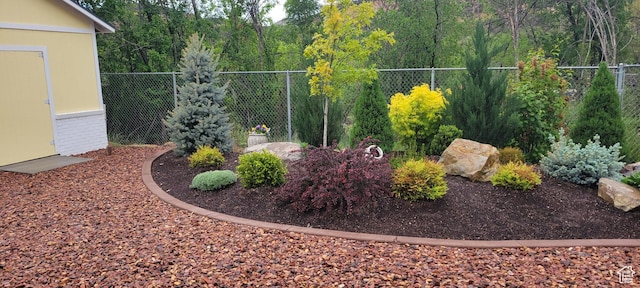 65 E 200 S, Orderville, UT 84758 - view of yard with fence, an outbuilding, and a shed