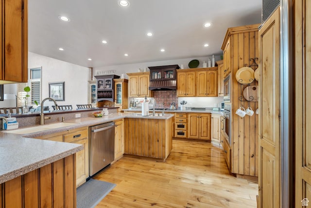 861 N 1100 E, Pleasant Grove, UT 84062 - kitchen with appliances with stainless steel finishes, a sink, light countertops, light wood-style floors, and recessed lighting